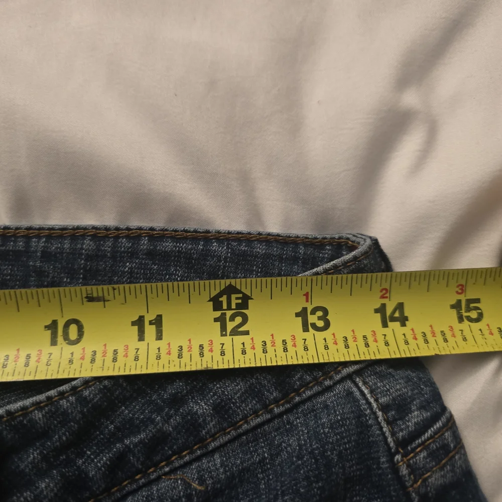 Mossimo Bootcut Denim Jeans - Size 9 - Medium Wash - Picture 7 of 9